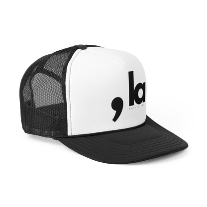 Comma La Hat - Kamala Harris Trucker Hat